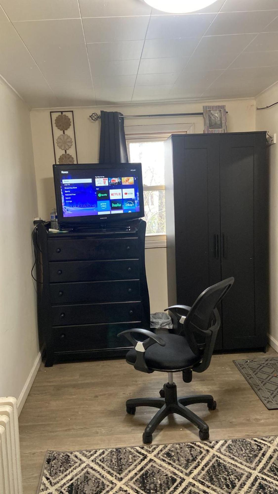 Cozzy Room With Private Entrance And Drive Way 纽约 外观 照片
